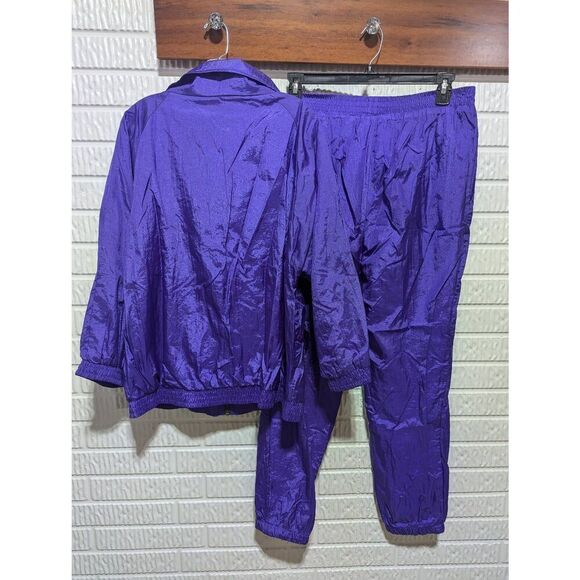 Slade Women's 90's Purple Paisley Polyester Cotton Lined Gold Trim Wind Suit Set - Picture 4 of 8